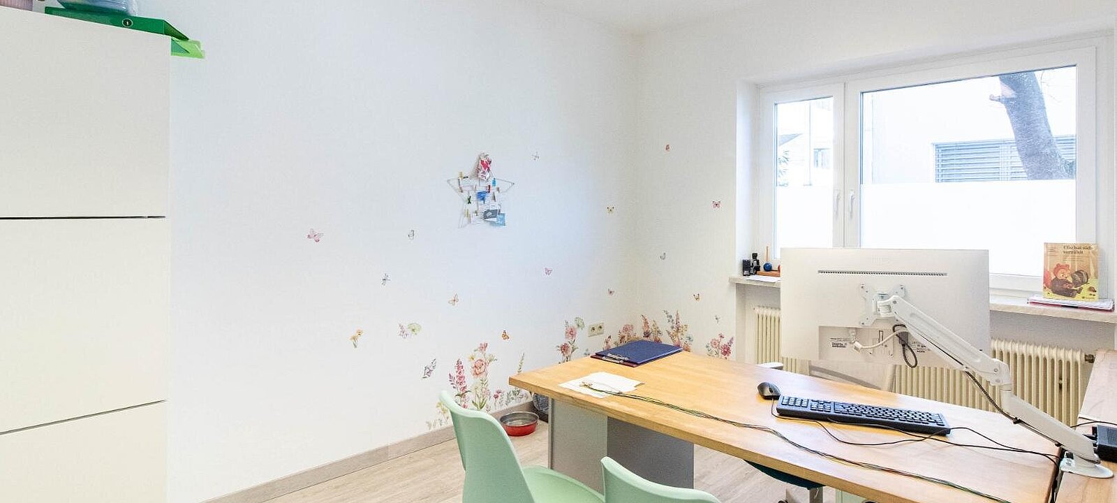 mit 4 Räumen – ca. 64 m² mit 4 Räumen – ca. 64 m²