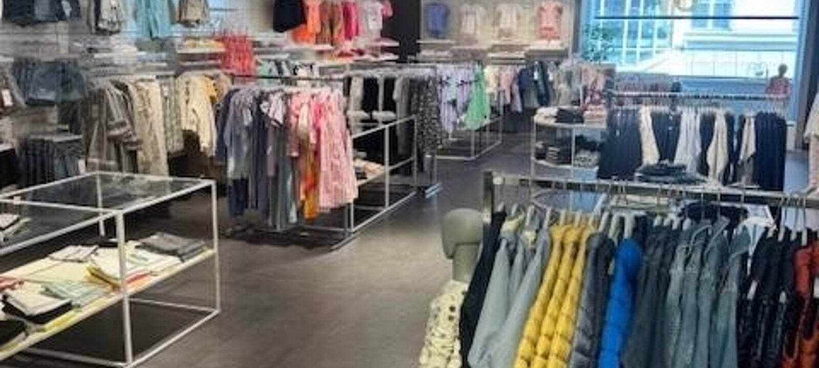 Foto Verkaufsebene 1