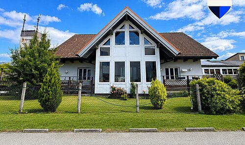 Gewerbeliegenschaft mit hochwertigem Wohnhaus