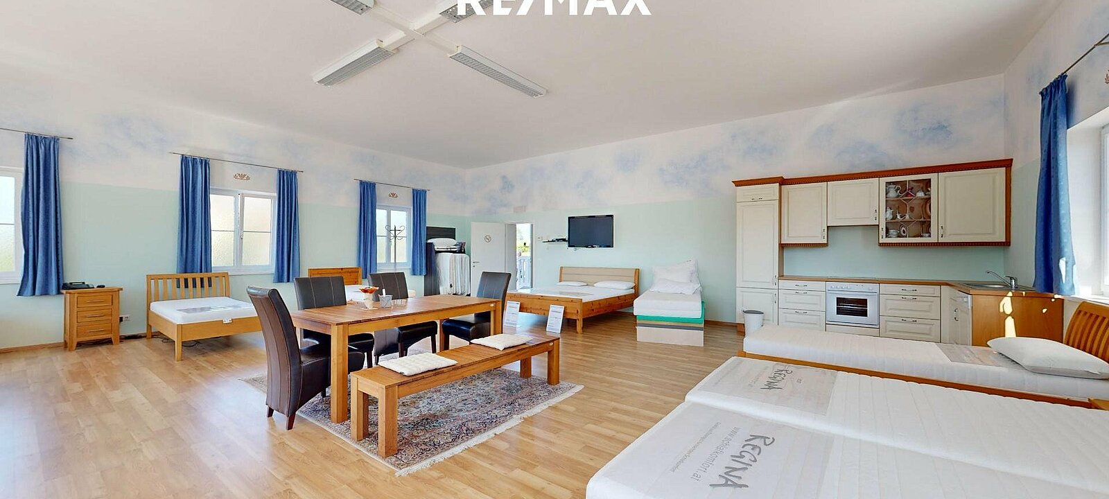 Büroraum im Erdgeschoss