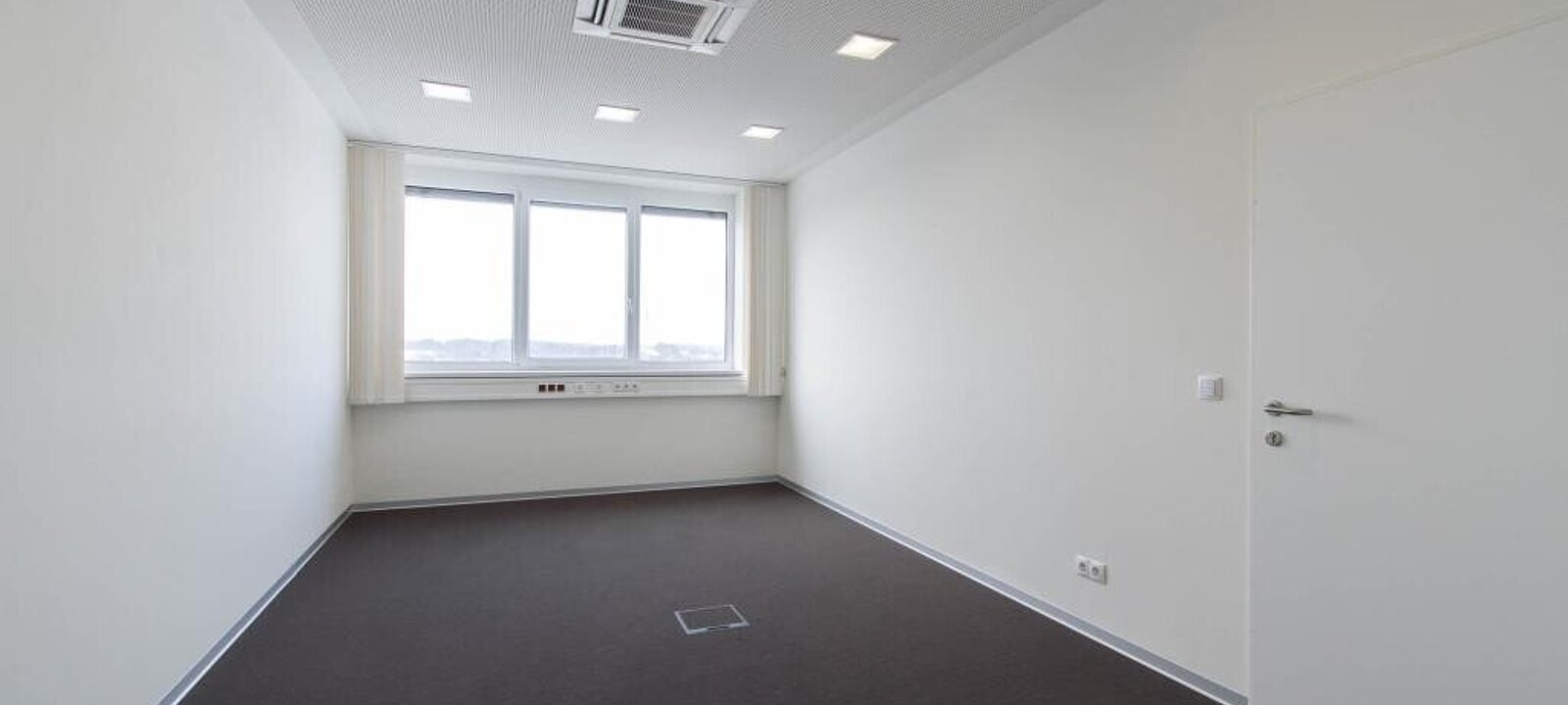 Büro 4