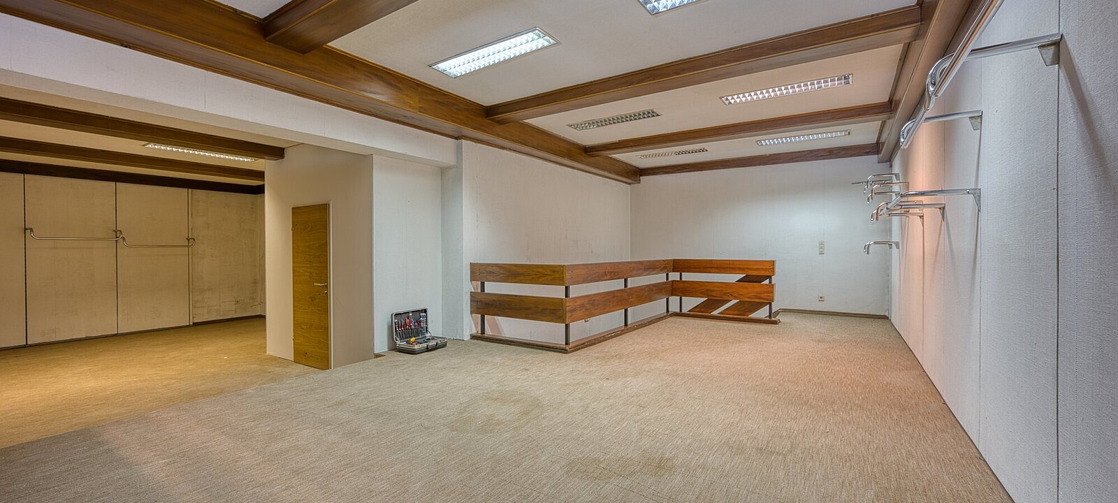 Geschäftslokal-Büro-Lager OG 1 DSC_2439 Geschäftslokal-Büro-Lager OG 1 DSC_2439