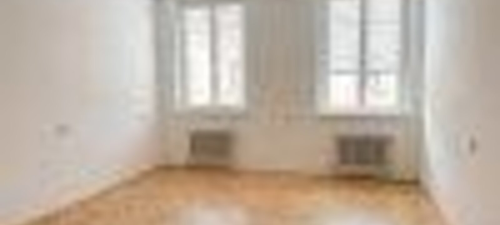 Büro 1