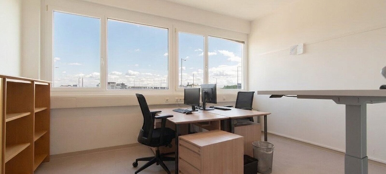 Büro II