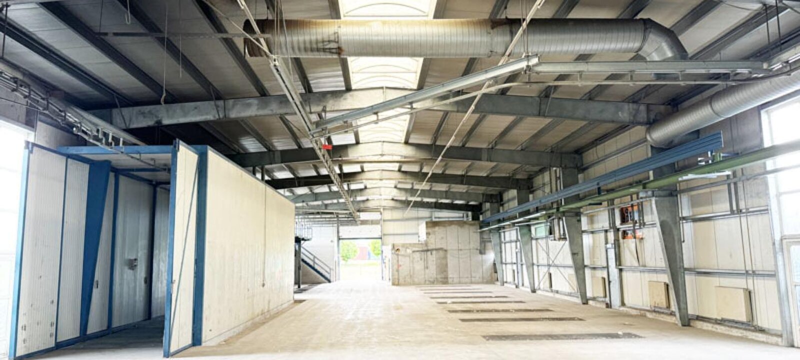 Kalthalle mit Stapler befahrbar Kalthalle mit Stapler befahrbar