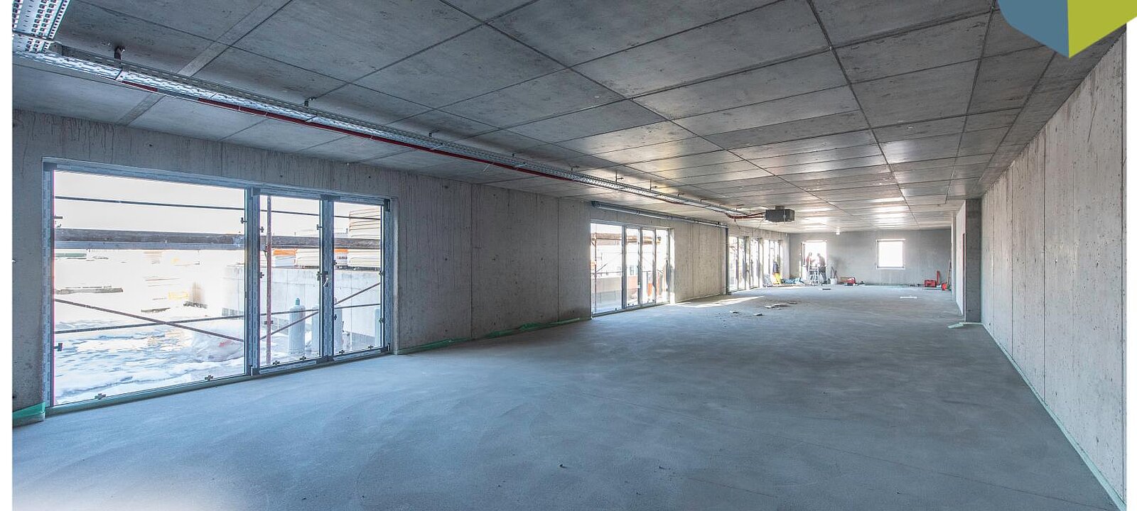 Gesamtfläche des neuen Büros (225 m²) Gesamtfläche des neuen Büros (225 m²)