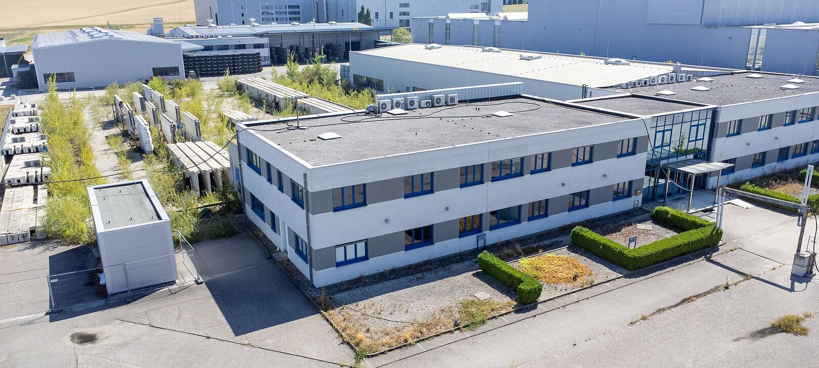 moderne Betriebsliegenschaft zu mieten