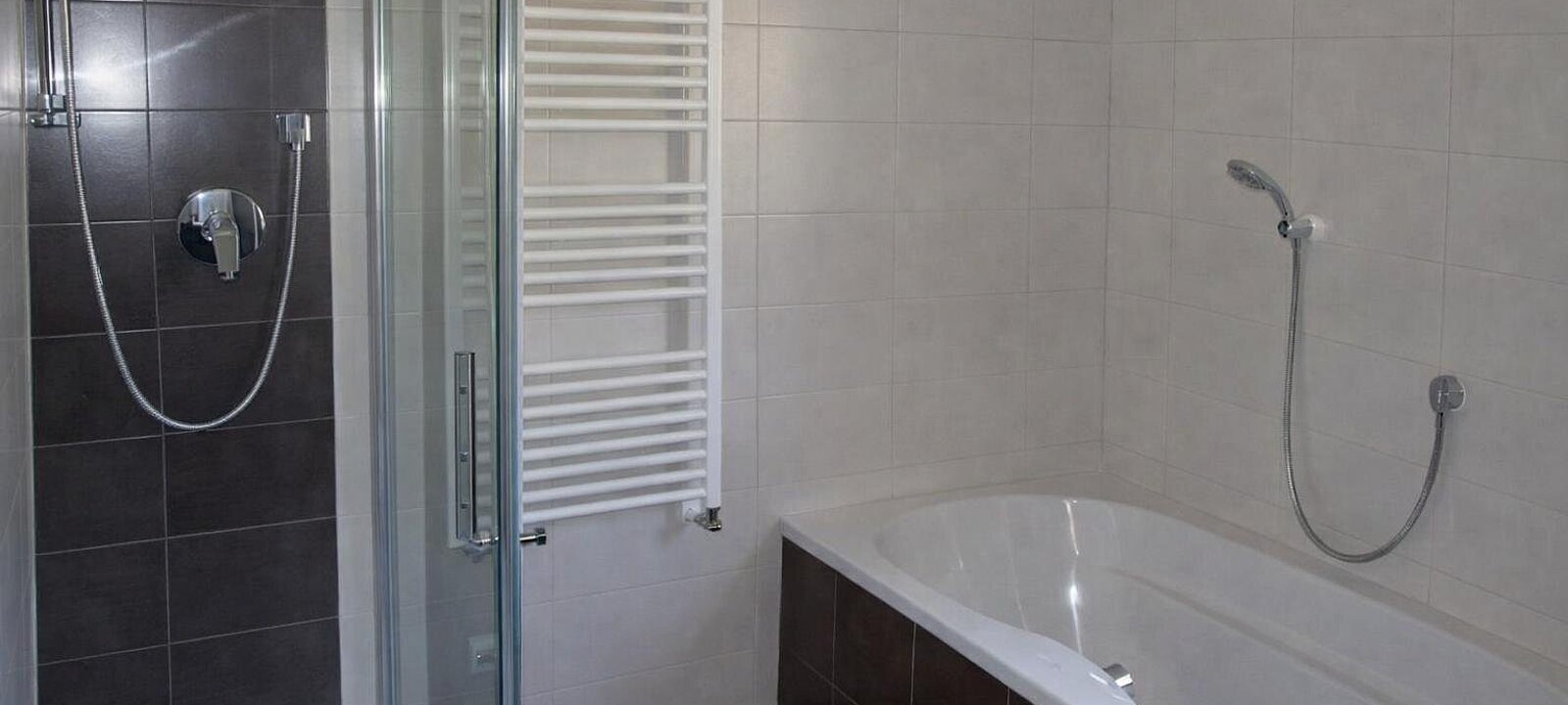 18_Bad_Einliegerwohnung 18_Bad_Einliegerwohnung